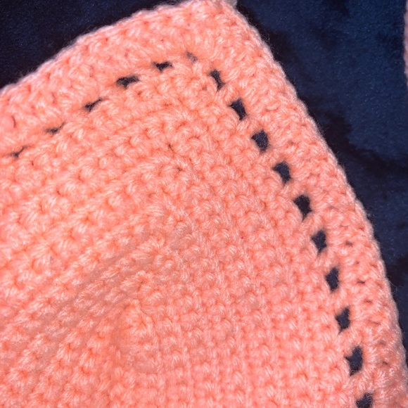 Peach 🍑 Crochet (Bikini) Top 👙 - Picture 8 of 8